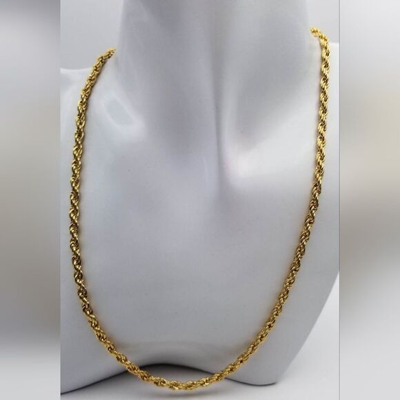 Boss chain‎ link necklace - Picture 1 of 2